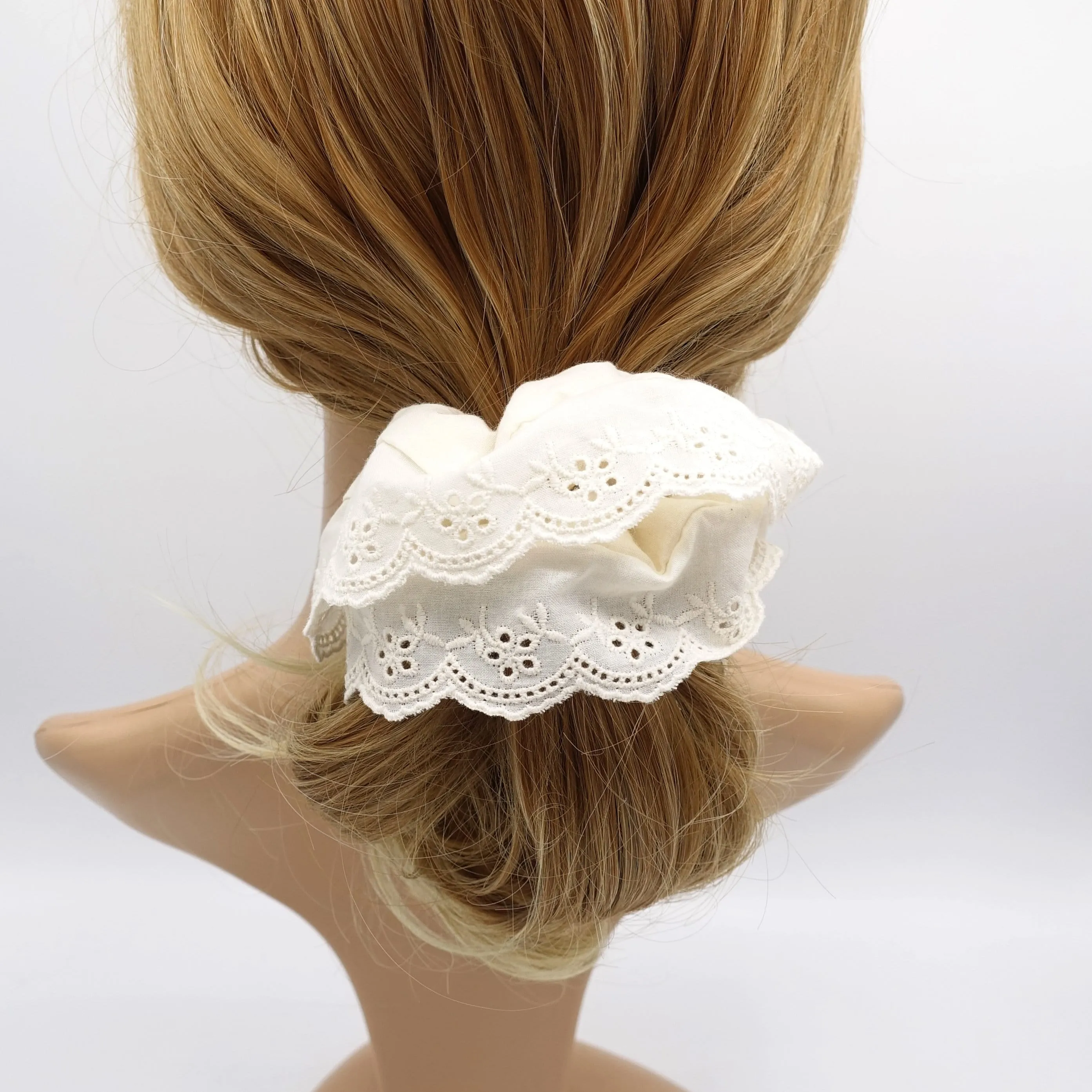 eyelet lace scrunchies, cotton lace scrunchies for women