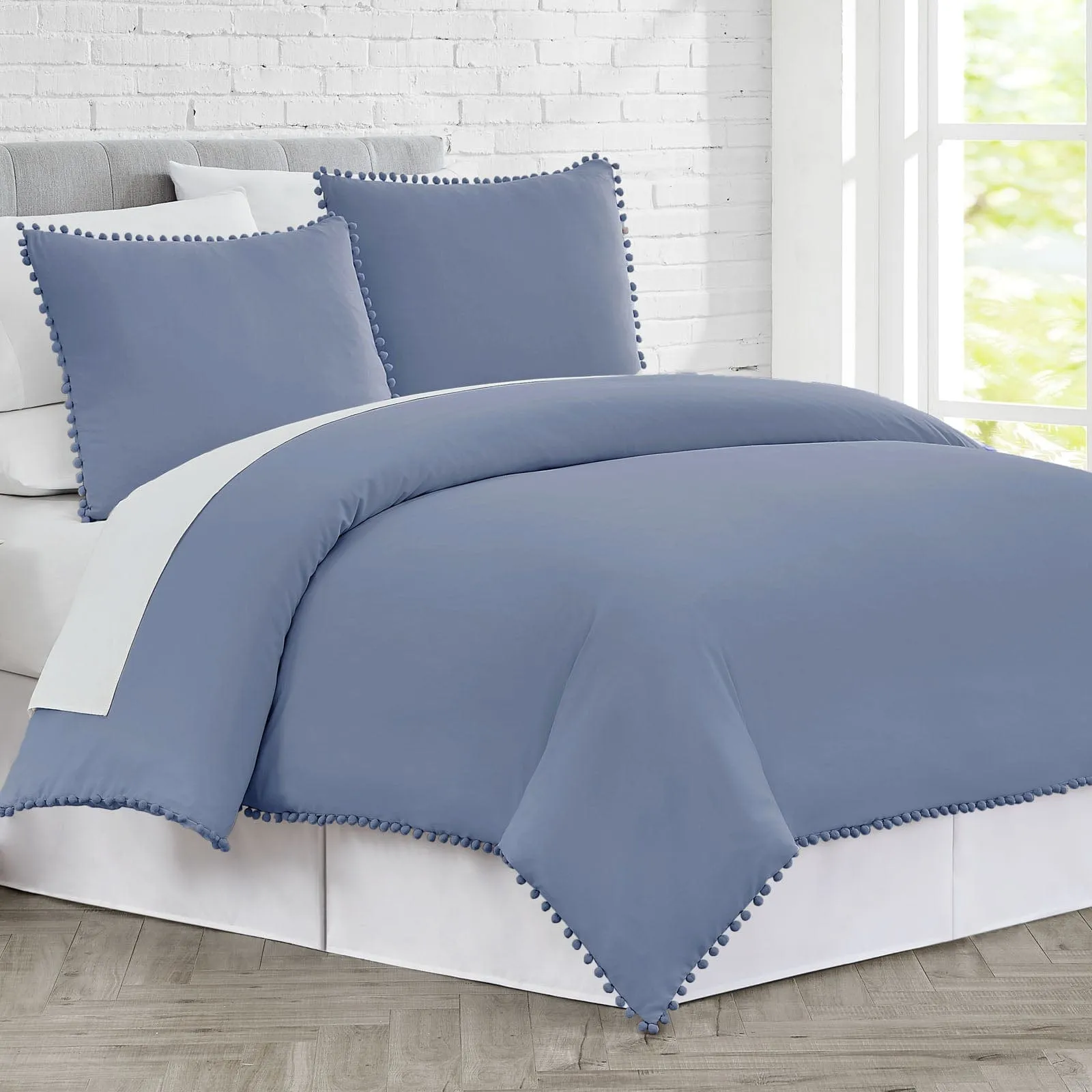 Pom-Pom Duvet Cover Set